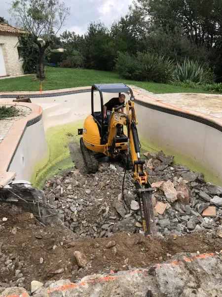 Terrassement près de Roquefort-les-Pins
